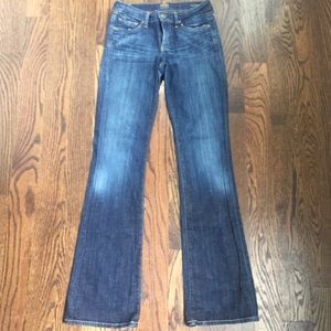 Citizens of Humanity Mid-Rise Bootcut Jeans - 25